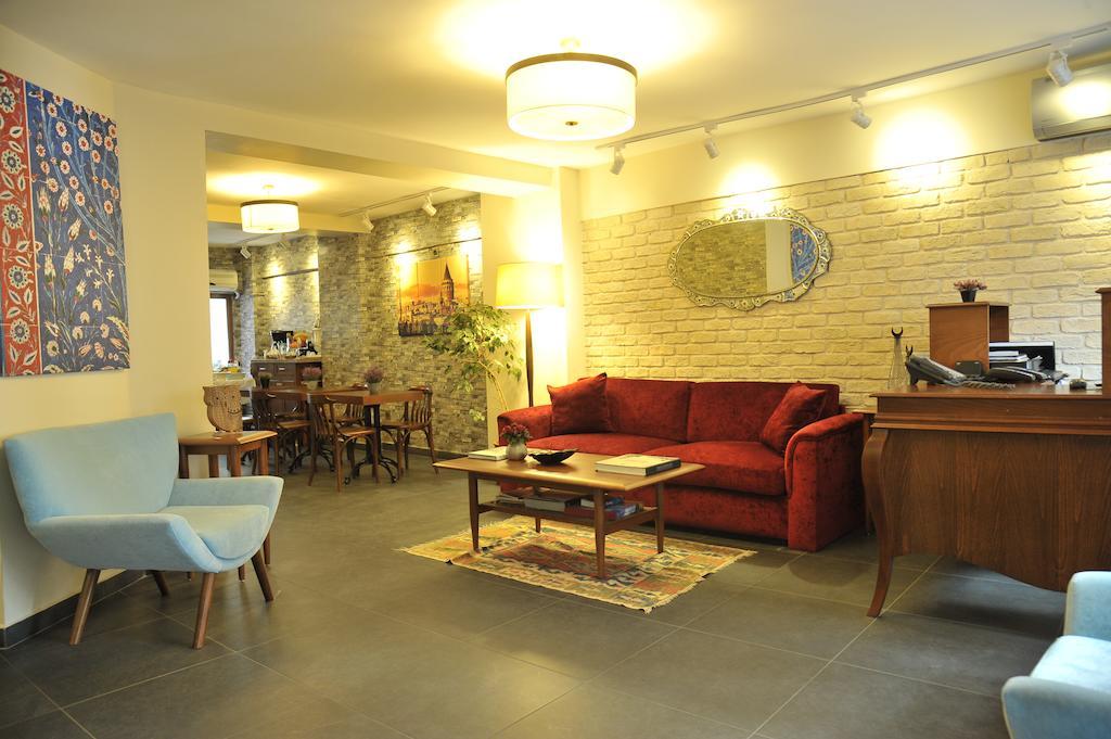 Three Apples Taksim 3* Стамбул