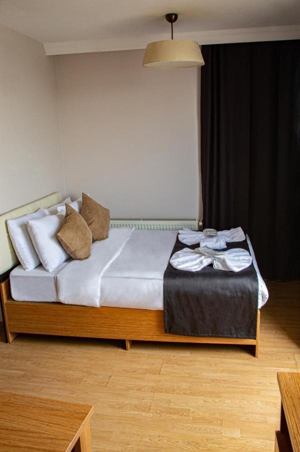 Three Apples Taksim 3* Istanboel